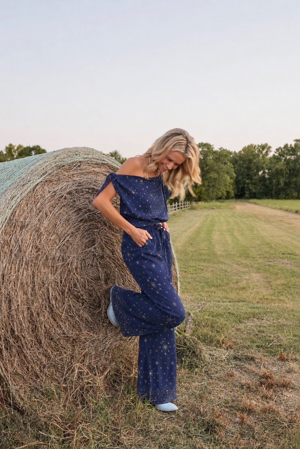 MASON'S DAUGHTER | Ella Pant, Navy Bandana