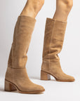 LARROUDÉ Ricky Boot In Peanut Suede