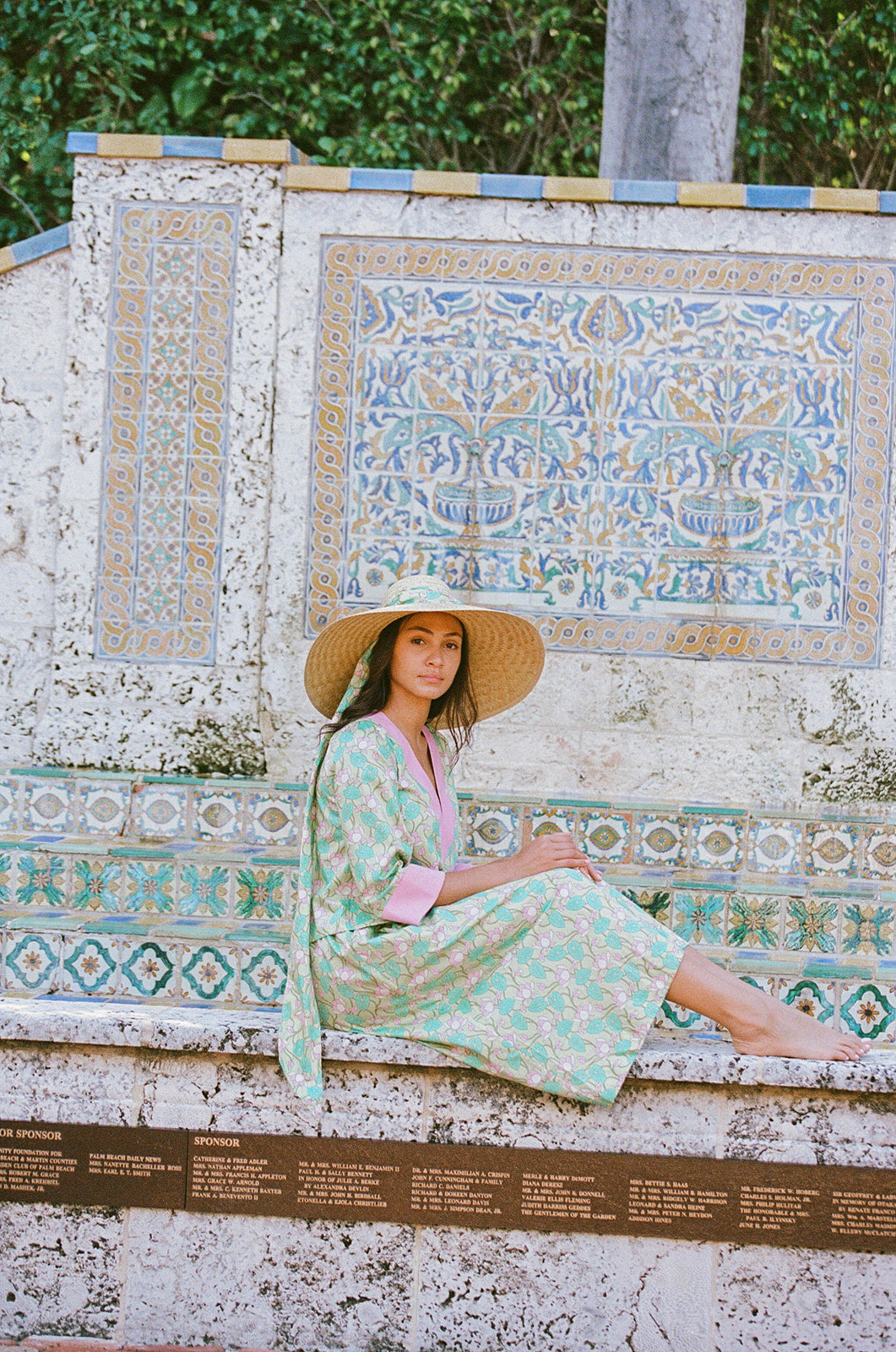 SARAH BRAY BERMUDA Geranium Sun Hat - Long Coral Grosgrain Ribbon